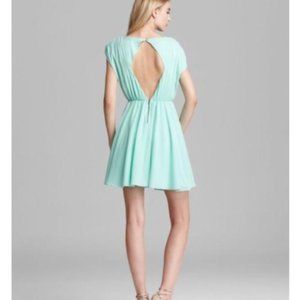 Alice + Olivia | Mint Green Coby Open Back Cocktail Dress Size 2